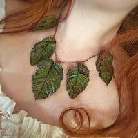 Whirling Leaves Necklace (5 Leaves)