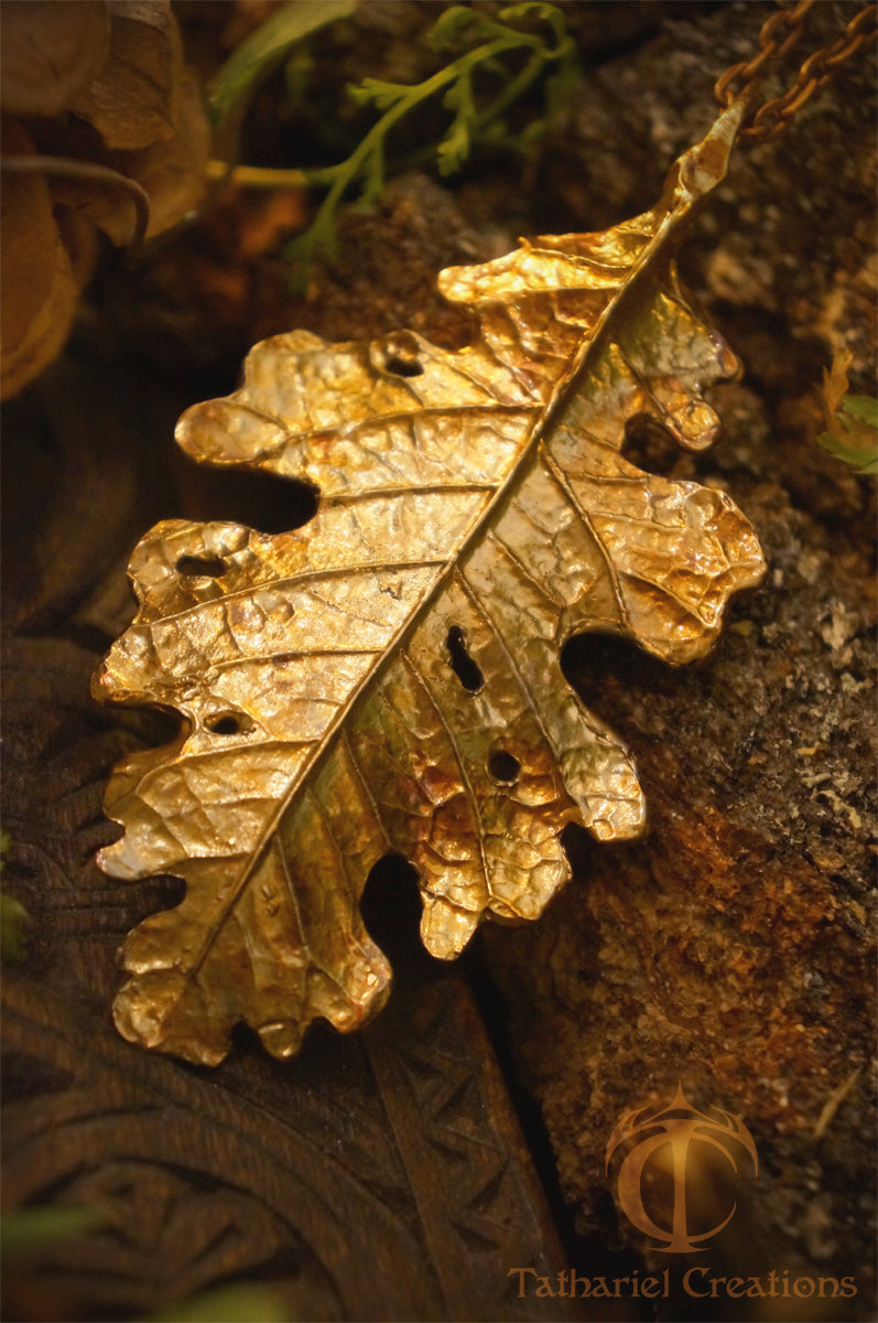 Timeless Oak Leaf Pendant - In Brass